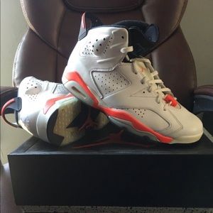 Jordan Retro 6 Infrared